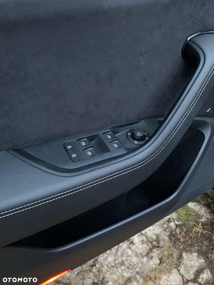 Skoda Superb 2.0 TSI 4x4 DSG Sportline - 11