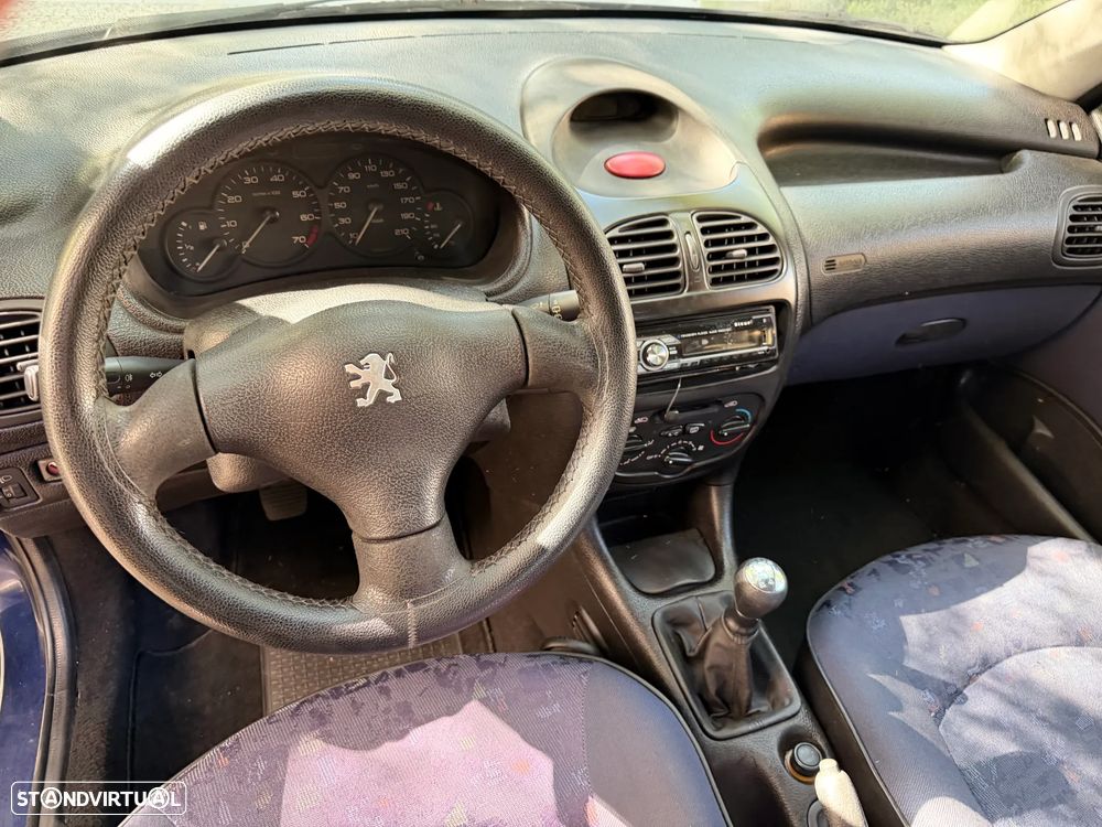 Peugeot 206 1.1 Color Line - 22