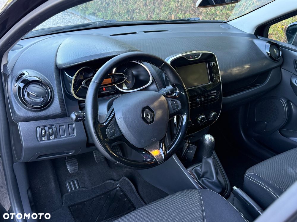 Renault Clio 1.2 16V 75 Expression - 7