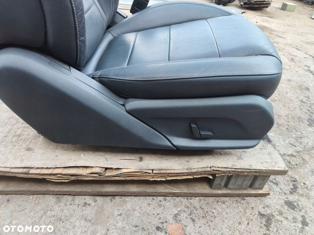 MERCEDES E KLASA W213 FOTEL PASAŻERA PRAWY GRZANY CZARNA SKÓRA - 6