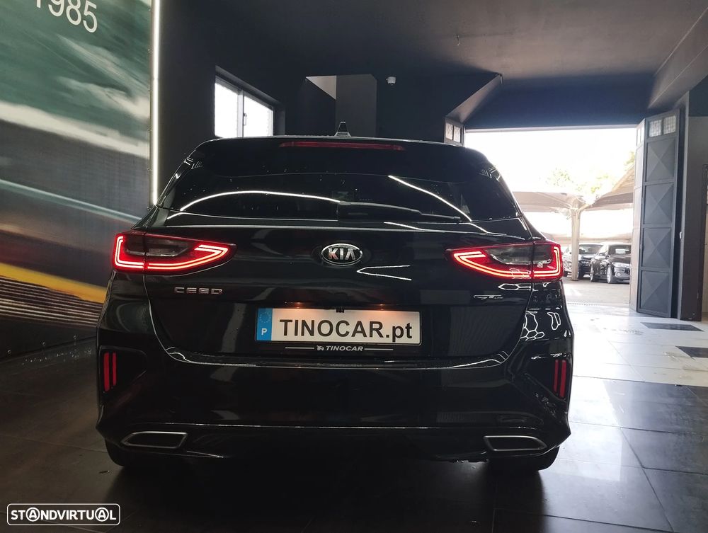 Kia Ceed 1.4 T-GDI GT Line 7DCT — fotografia 11