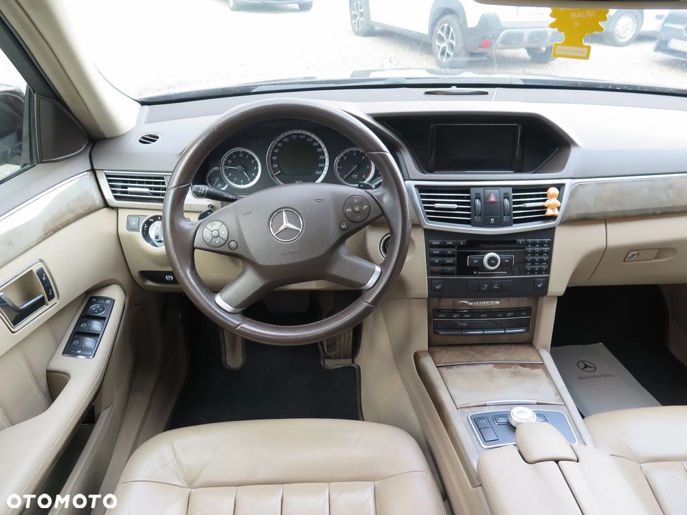 Mercedes-Benz Klasa E 350 CDI BlueEff Elegance - 11