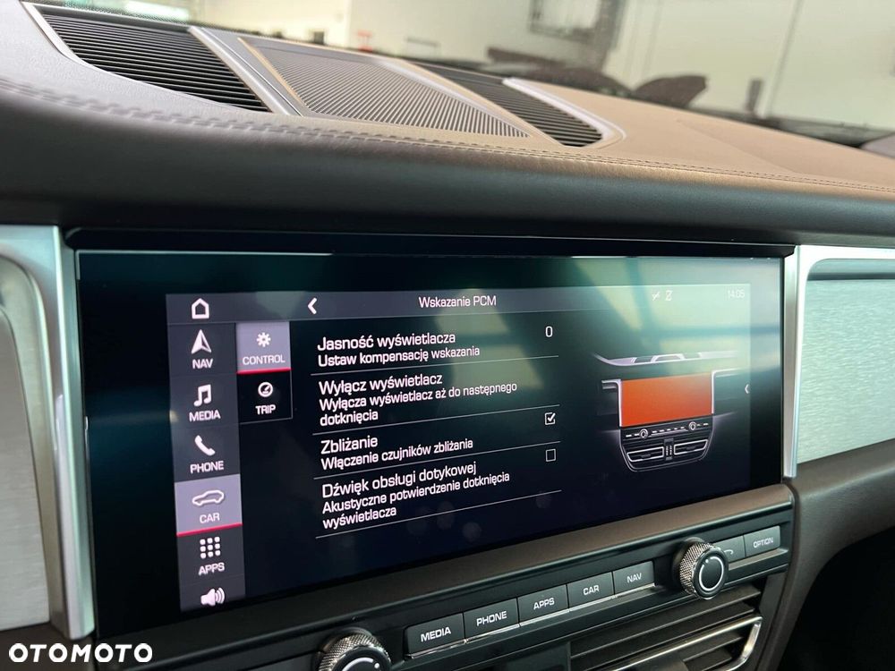 Porsche Macan Standard - 32