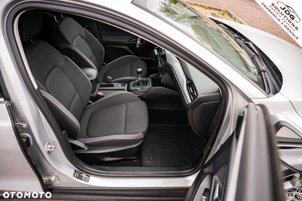 Ford Focus 1.0 EcoBoost Trend - 27