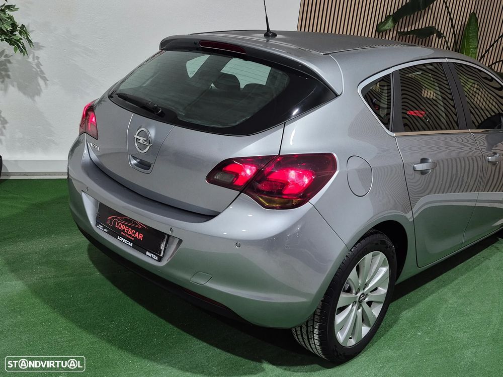 Opel Astra 1.4 Cosmo - 6