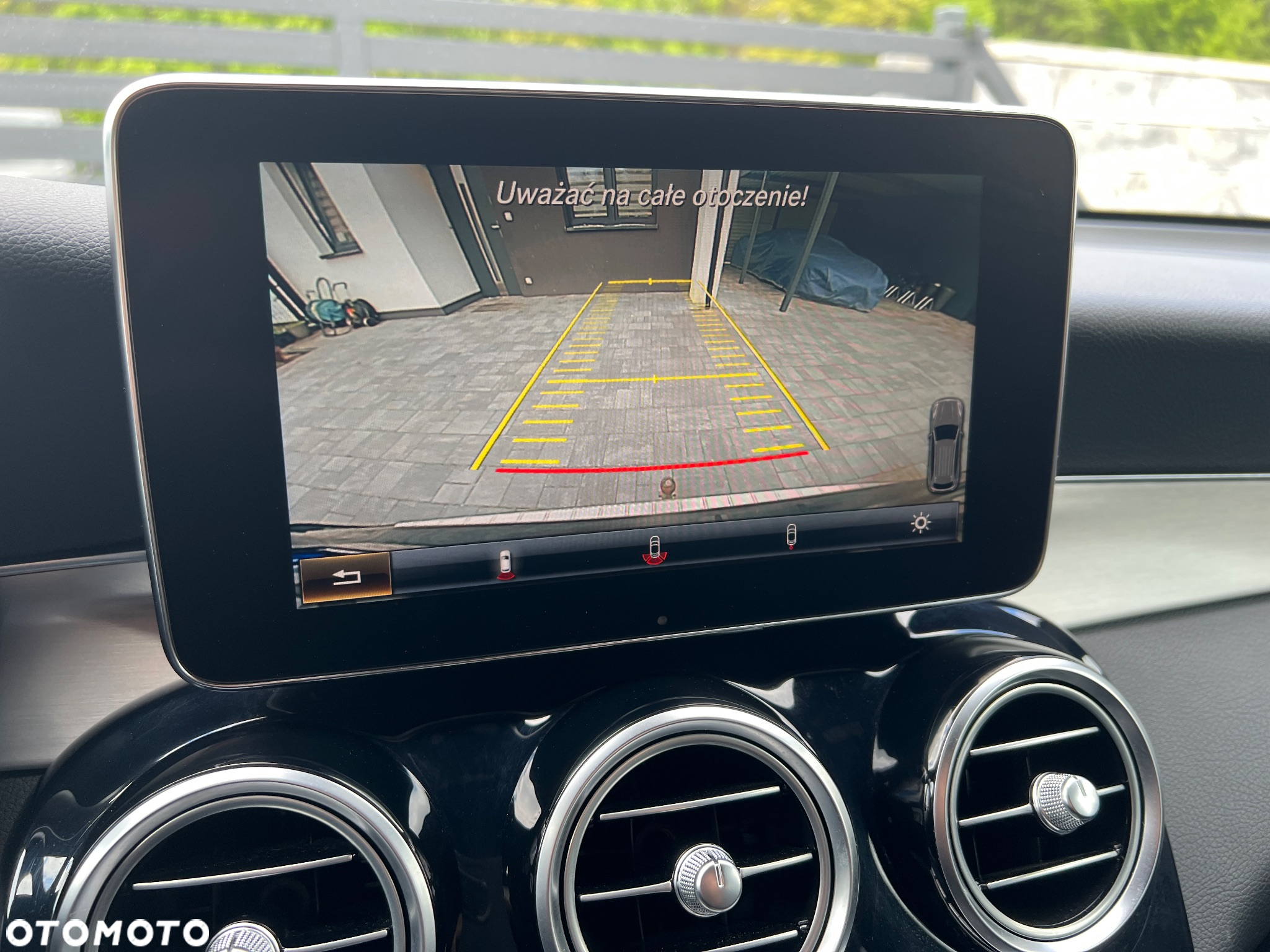 Mercedes-Benz GLC 250 4Matic 9G-TRONIC AMG Line - 26