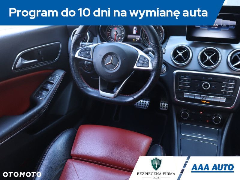 Mercedes-Benz CLA - 9