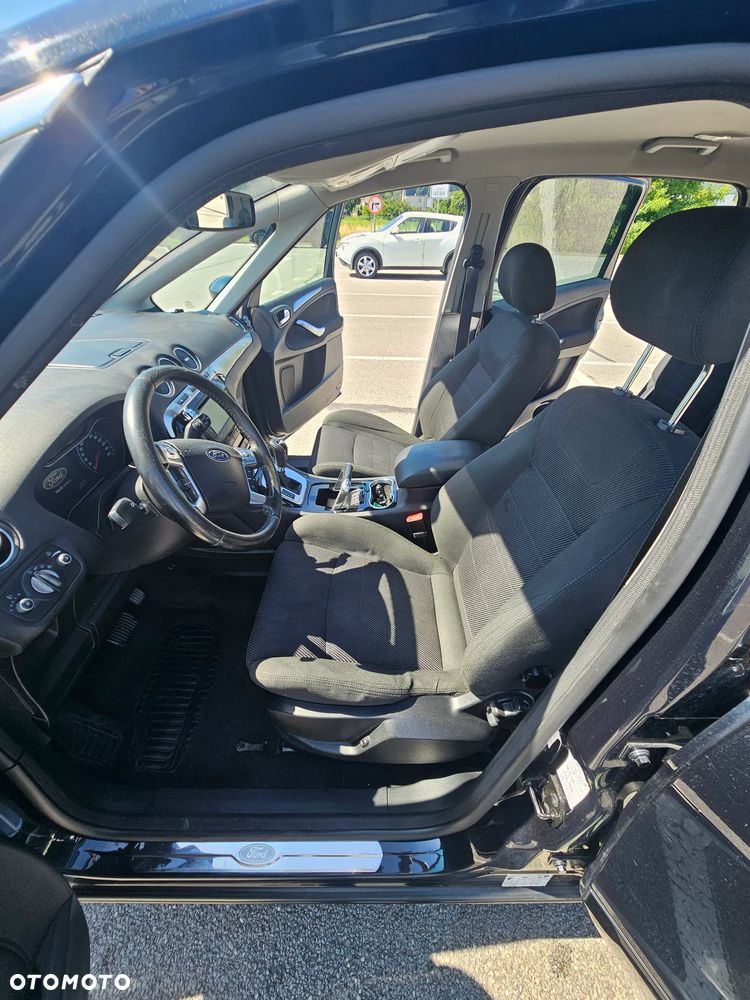 Ford S-Max 2.0 TDCi DPF Titanium - 19