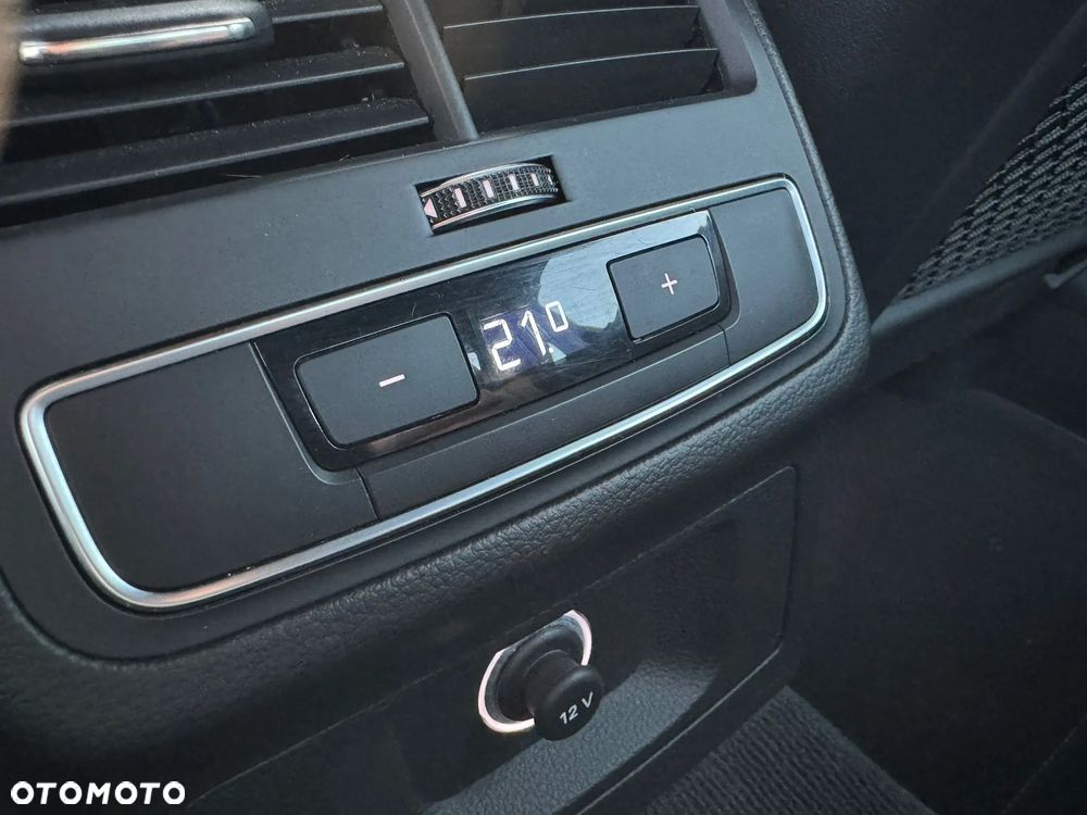 Audi A4 Limousine 35 TDI S tronic - 12