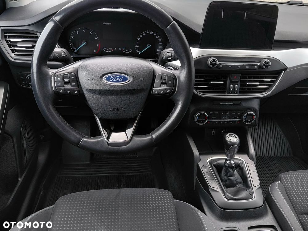 Ford Focus 1.5 EcoBoost Titanium - 12