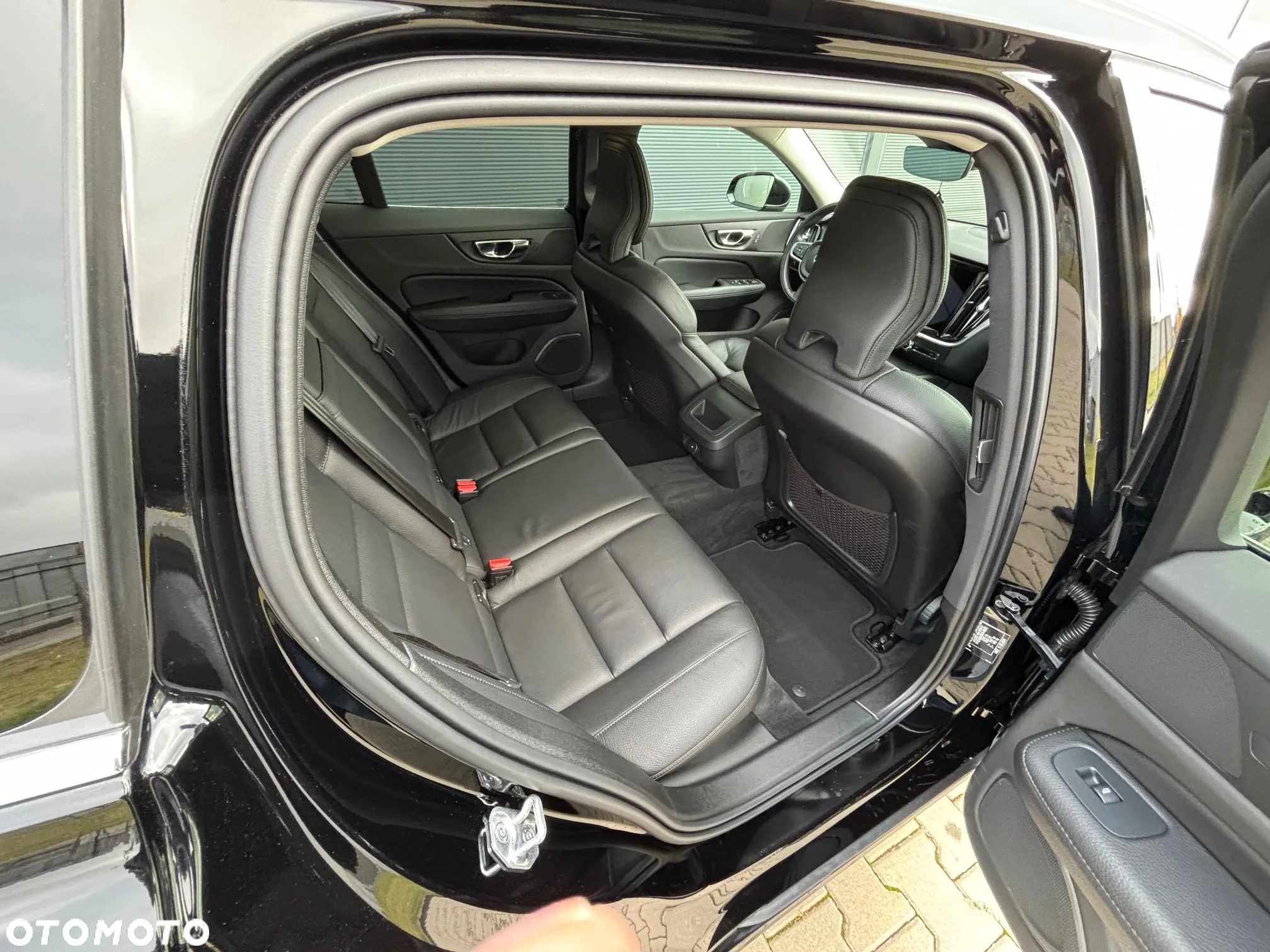 Volvo V60 B3 B Momentum Pro - 16