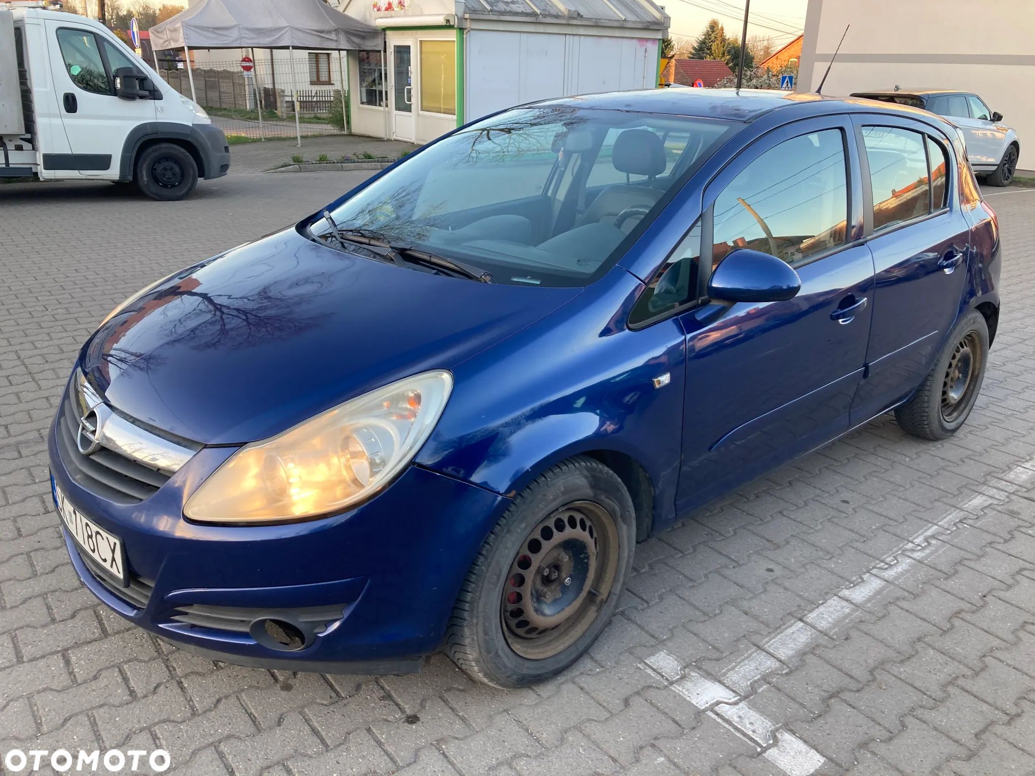 Opel Corsa 1.4 16V Cosmo - 1