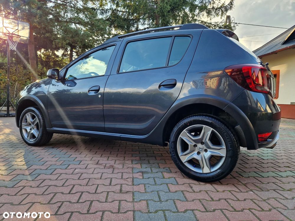 Dacia Sandero 0.9 TCe Laureate S&S - 5