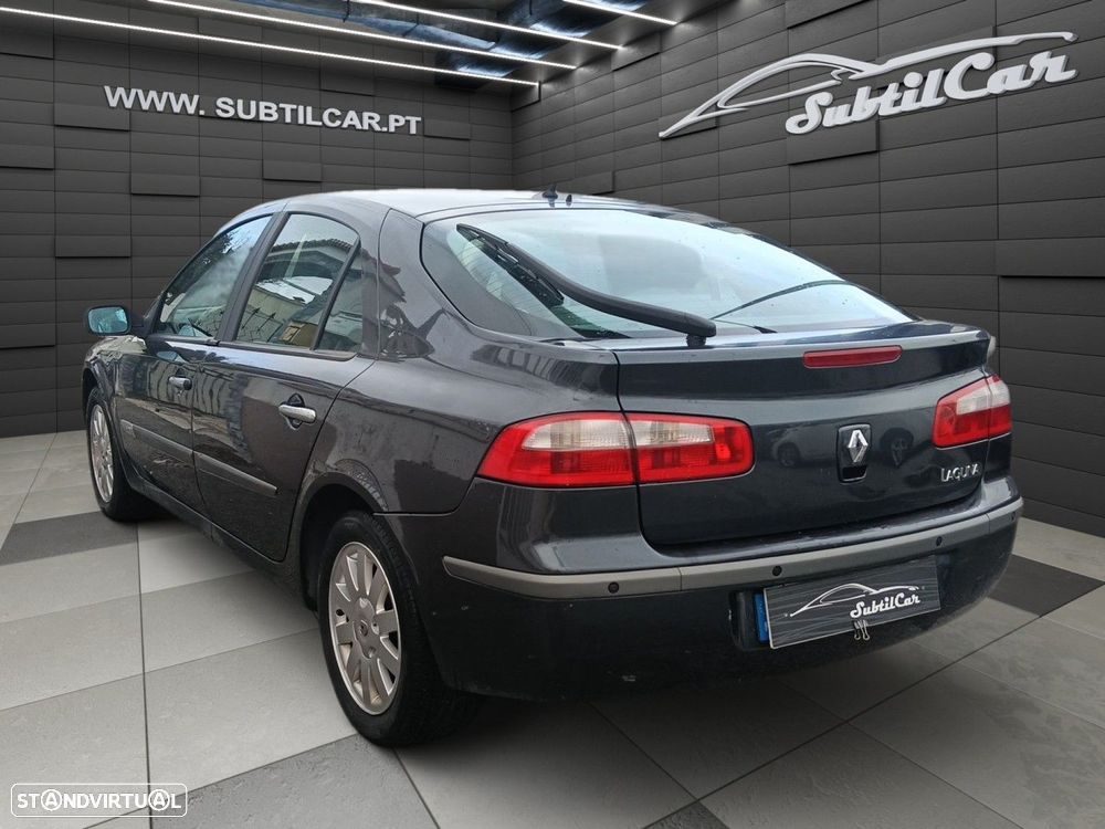 Renault Laguna 1.6 Privilège - 4