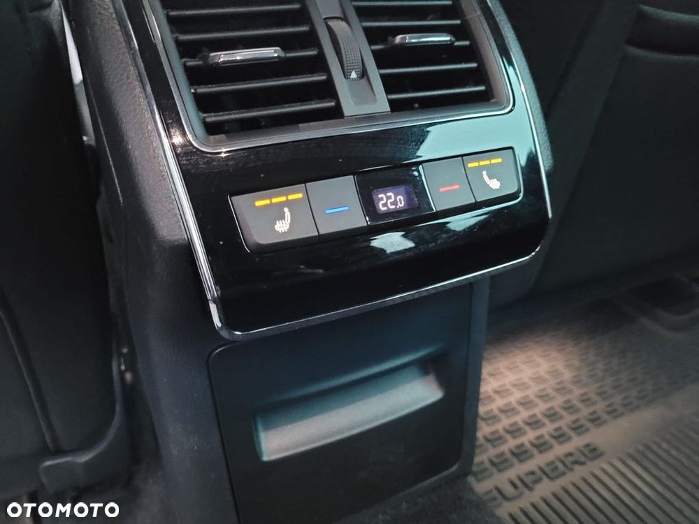 Skoda Superb 2.0 TSI Style DSG - 13