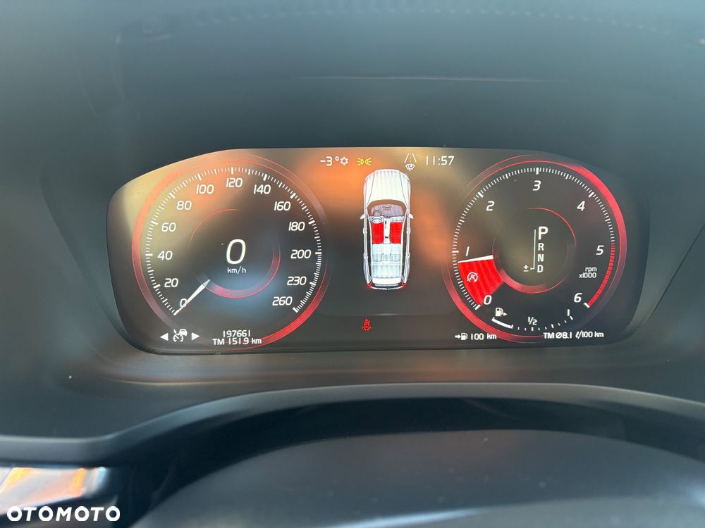 Volvo V60 D4 Geartronic Momentum - 18