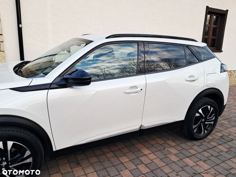 Peugeot 2008 1.2 Pure Tech GPF Allure S&S - 21