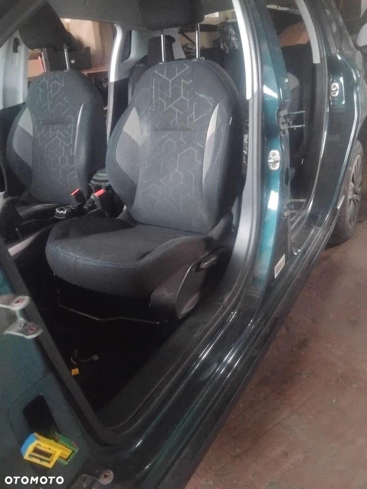 Peugeot 2008 PureTech 82 Access - 3