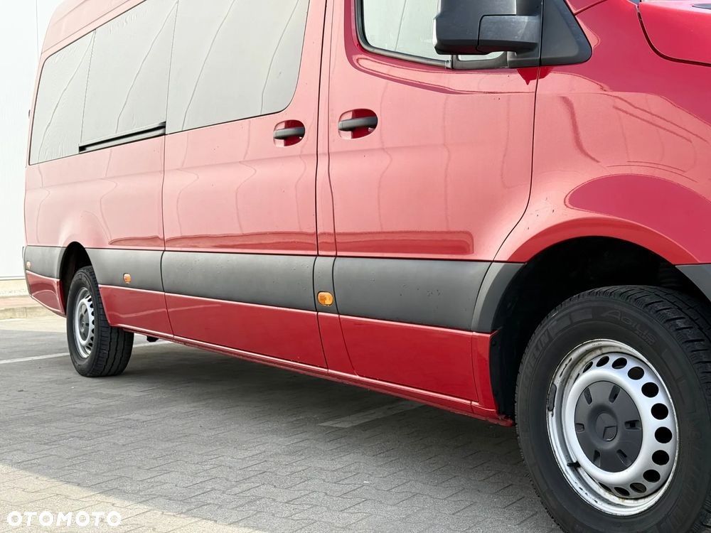 Mercedes-Benz Sprinter Long PRO 907.235 - 17
