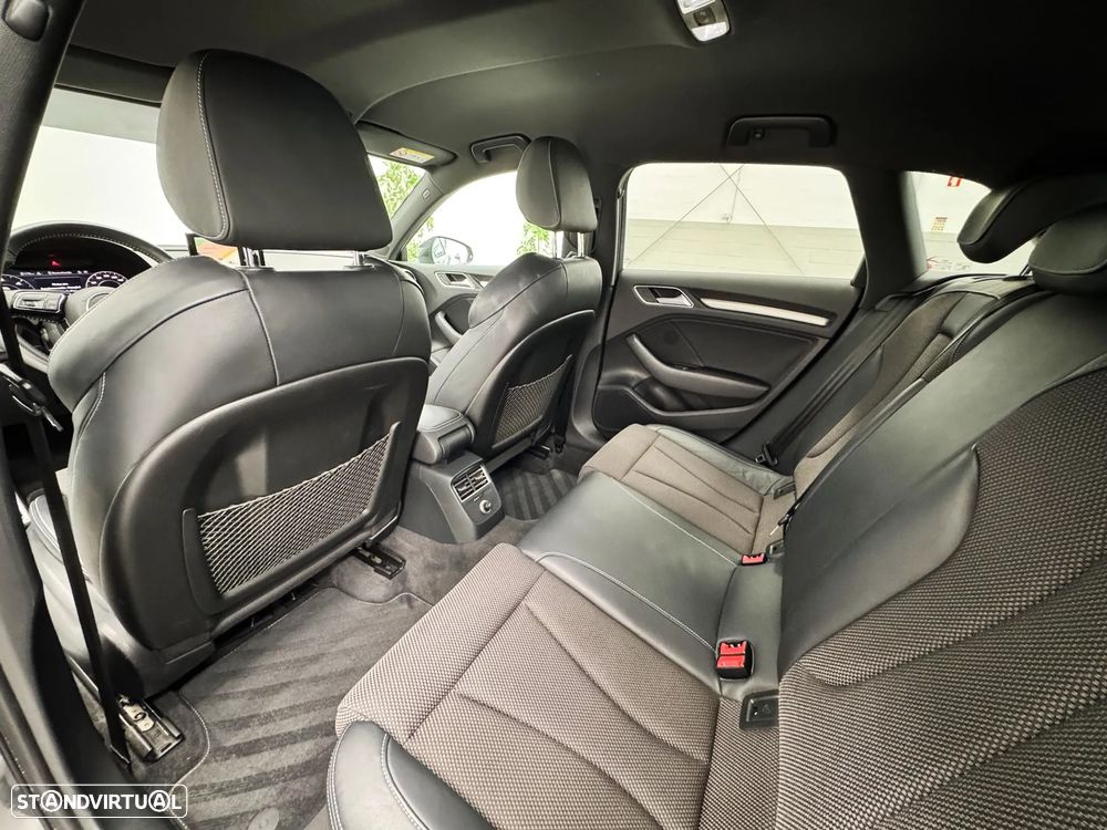 Audi A3 Sportback 30 TDI S-line S tronic - 29