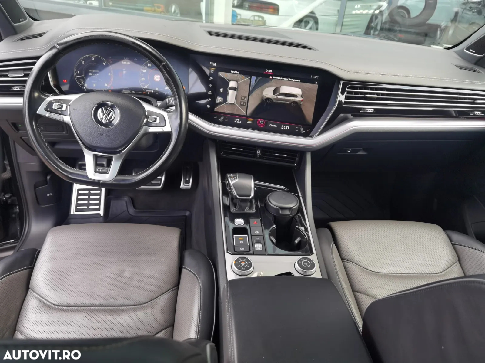Volkswagen Touareg V6 TDI R-Style - 13