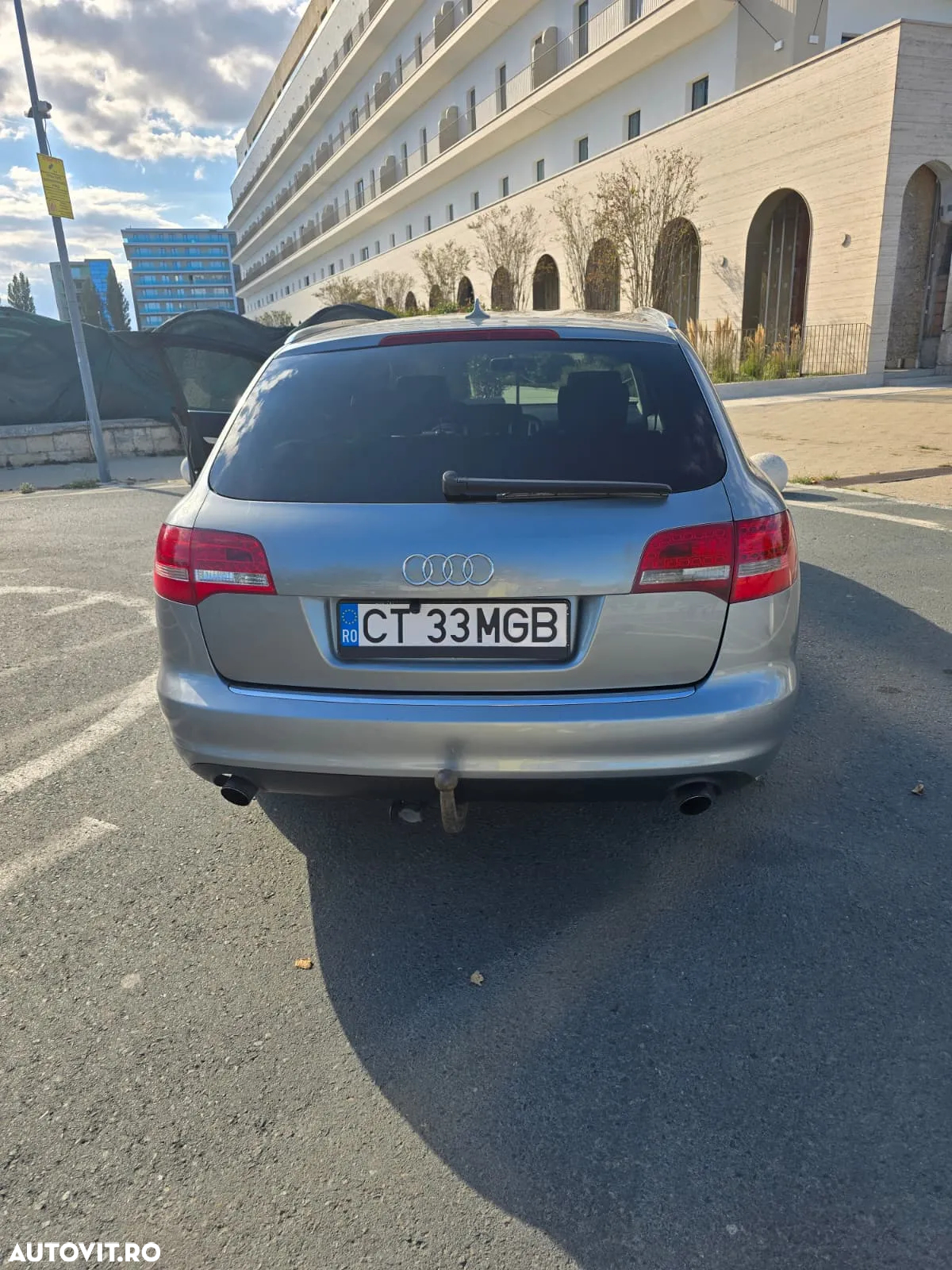 Audi A6 2.0 TDI DPF Multitronic Avant - 12