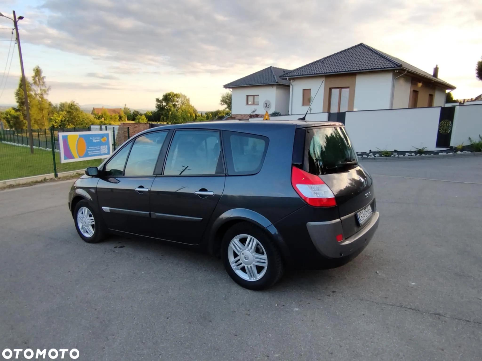Renault Grand Scenic Gr 1.9 dCi Luxe Expression - 11