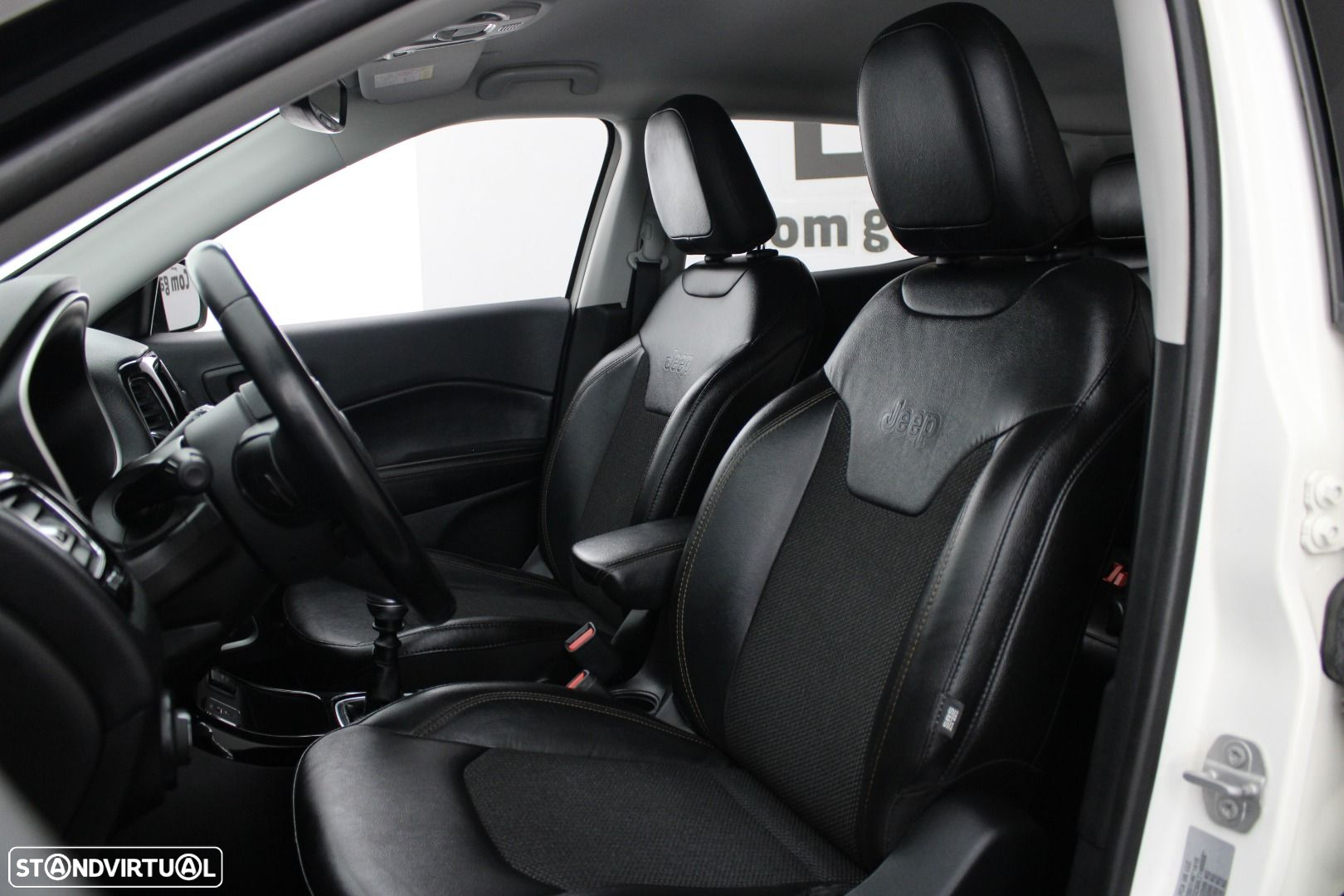 Jeep Compass 1.6 M-Jet Limited - 24
