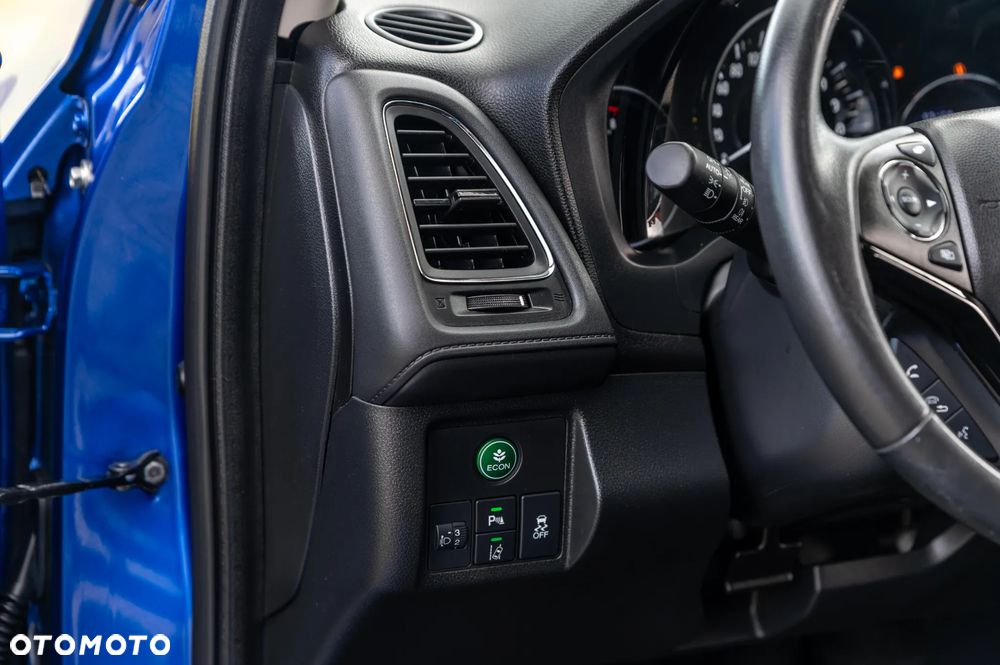 Honda HR-V 1.5 i-VTEC CVT Executive - 32
