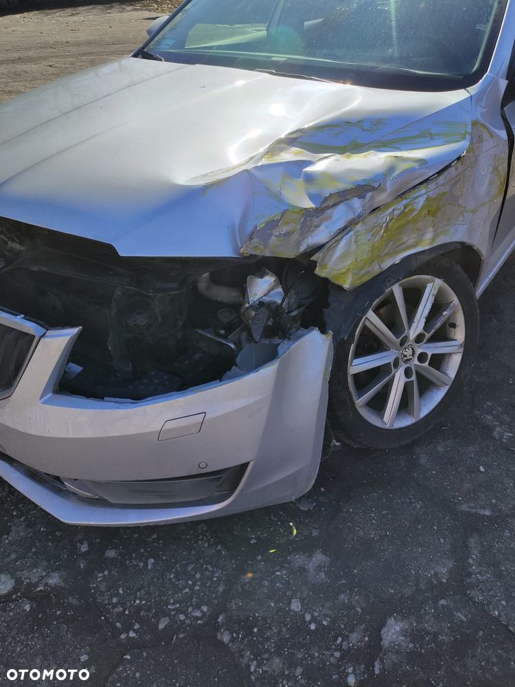 Skoda Octavia 2.0 TDI SCR Style DSG - 7