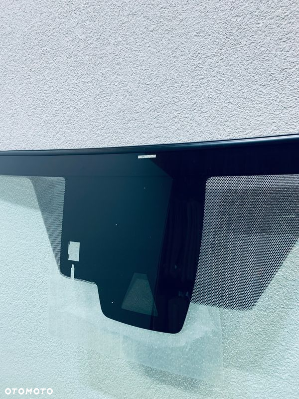 Szyba czołowa TOYOTA RAV4 2019- KAMERA+SENSOR GRZANIE+HUD ORYGINAŁ - 2