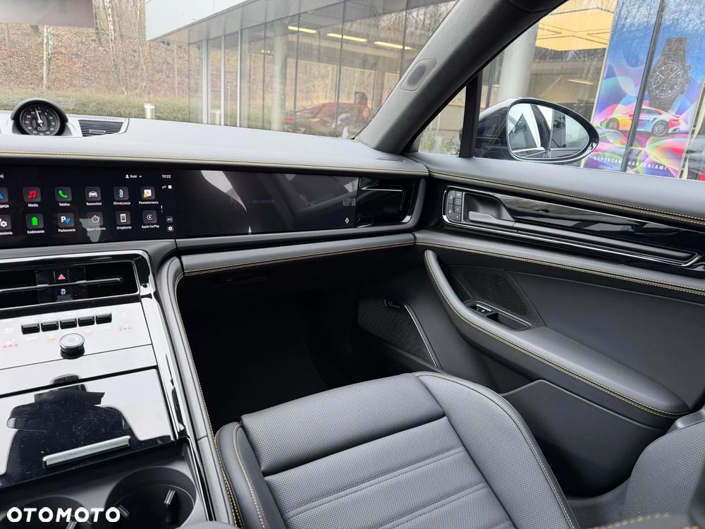 Porsche Panamera 4S E-Hybrid - 24