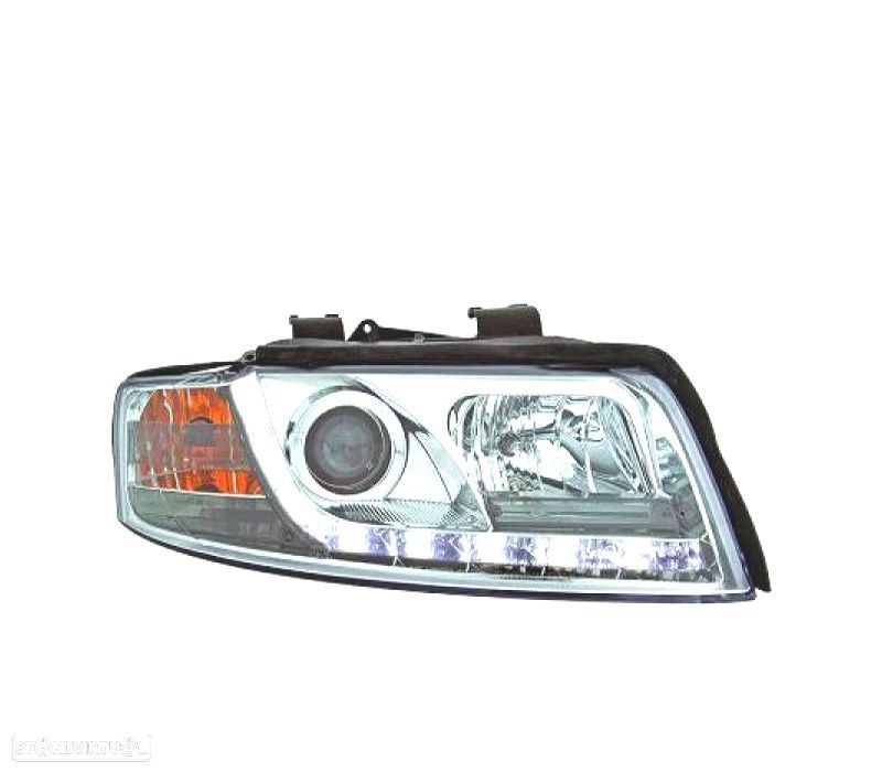 FARÓIS FRONTAIS LUZ DIURNA AUDI A4 BERLINA AVANT 00-04 FUNDO CROMADO - 1