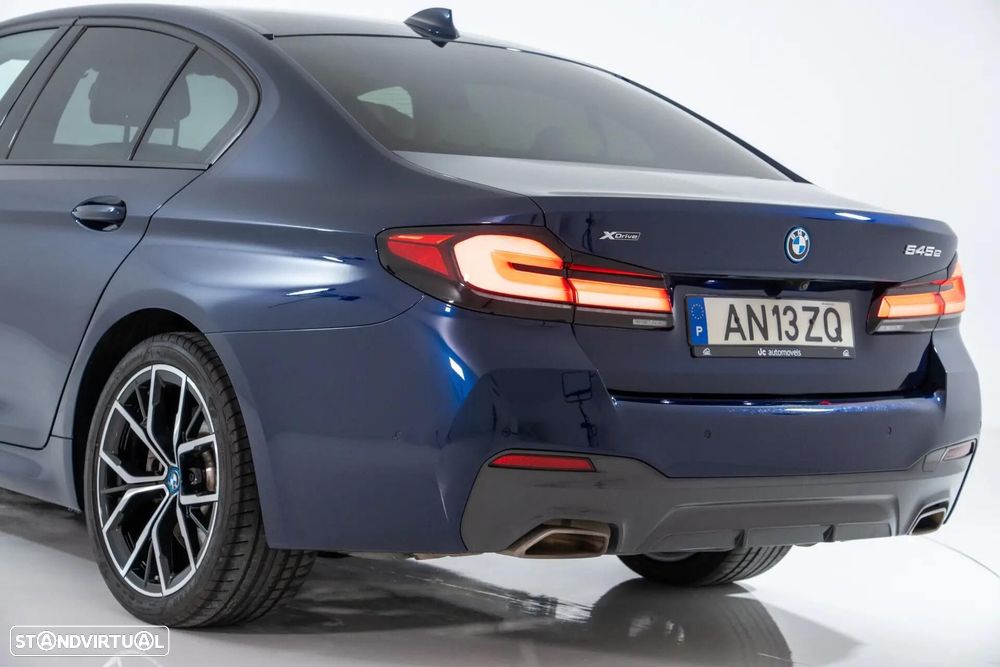 BMW 545 e xDrive Line Luxury - 12