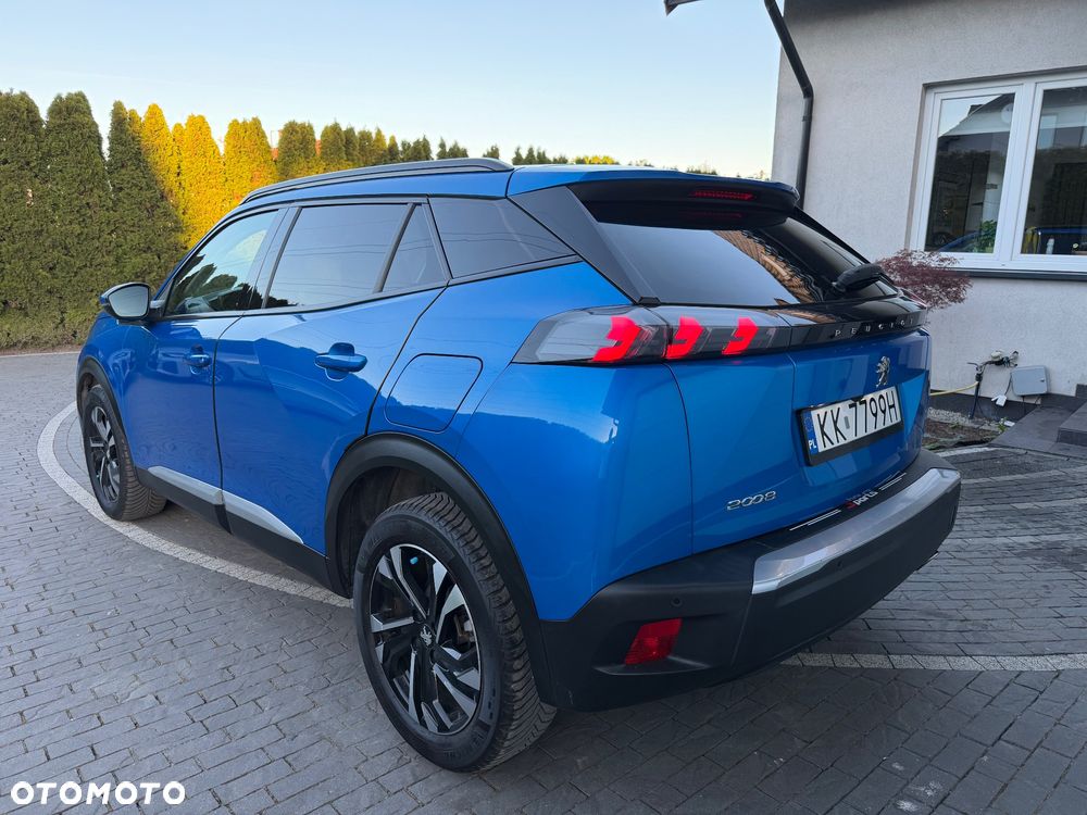 Peugeot 2008 1.5 BlueHDi Allure Pack S&S EAT8 - 4