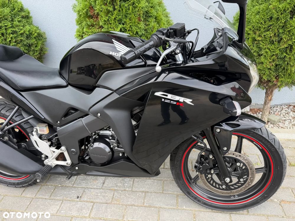 Honda CBR - 27