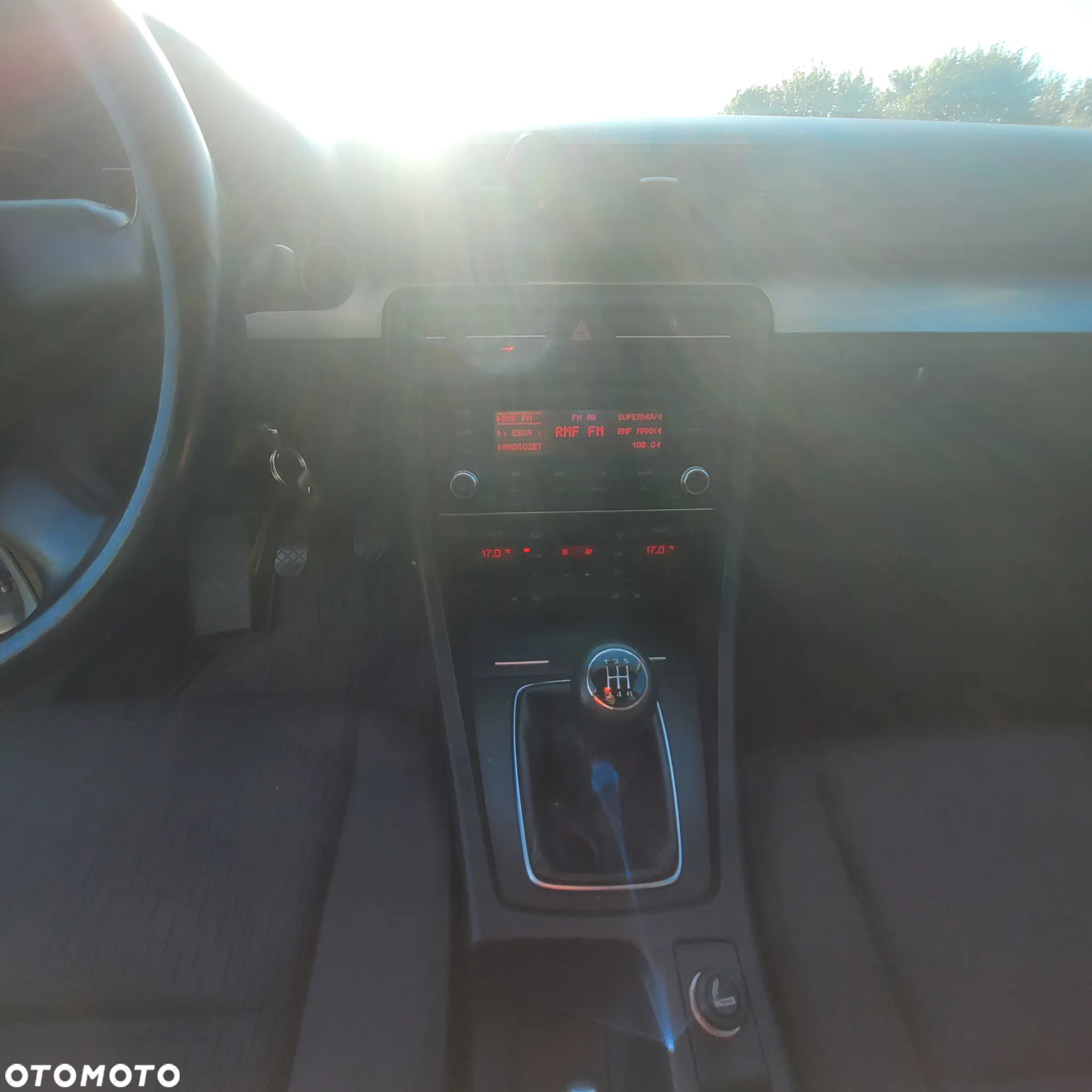 Audi A4 Avant 1.6 - 13