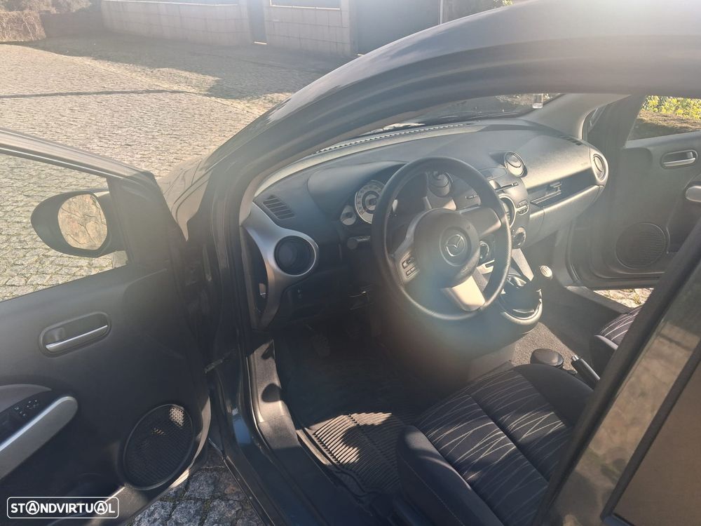 Mazda 2 1.3 MZR Sport - 17
