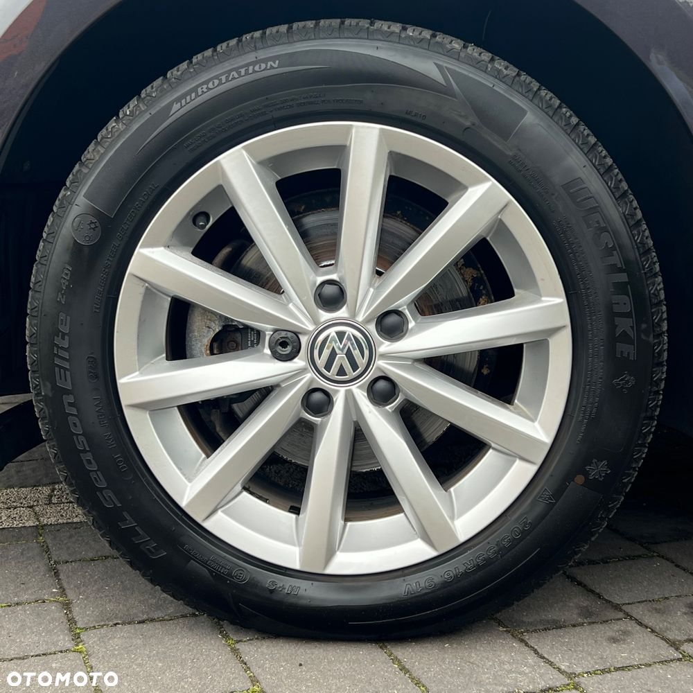 Volkswagen Golf 1.2 TSI BMT Trendline EU6 - 38