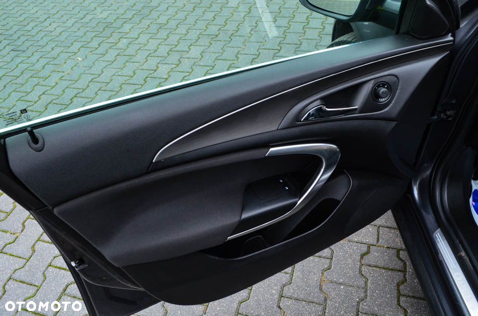 Opel Insignia 1.8 Active - 19