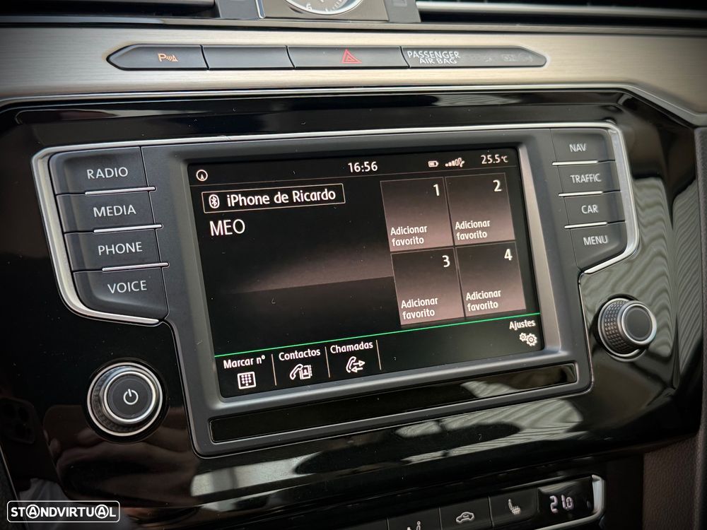 VW Passat 2.0 TDI Highline - 17