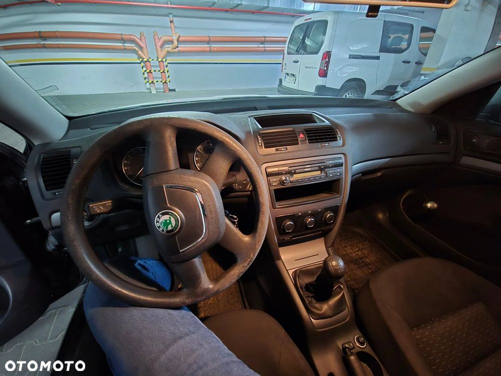 Skoda Octavia 2.0 TDI Active - 9
