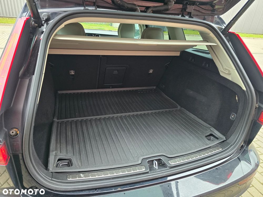 Volvo V60 D4 Geartronic Momentum Pro - 10