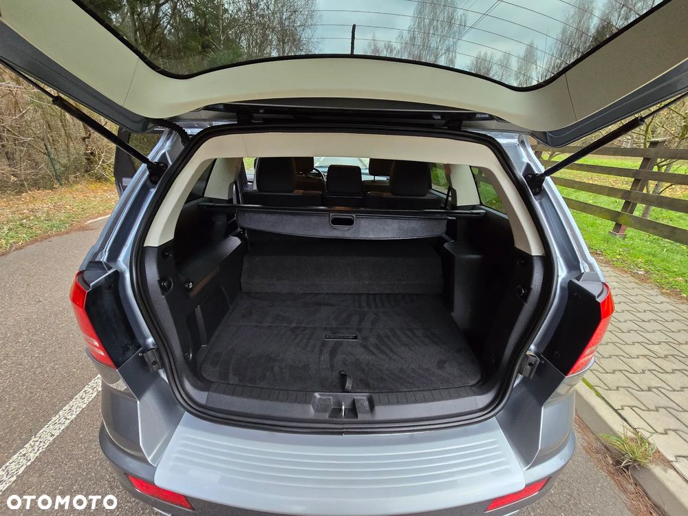 Dodge Journey 2.4 SE - 19