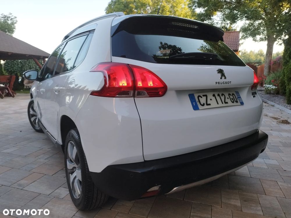 Peugeot 2008 - 18
