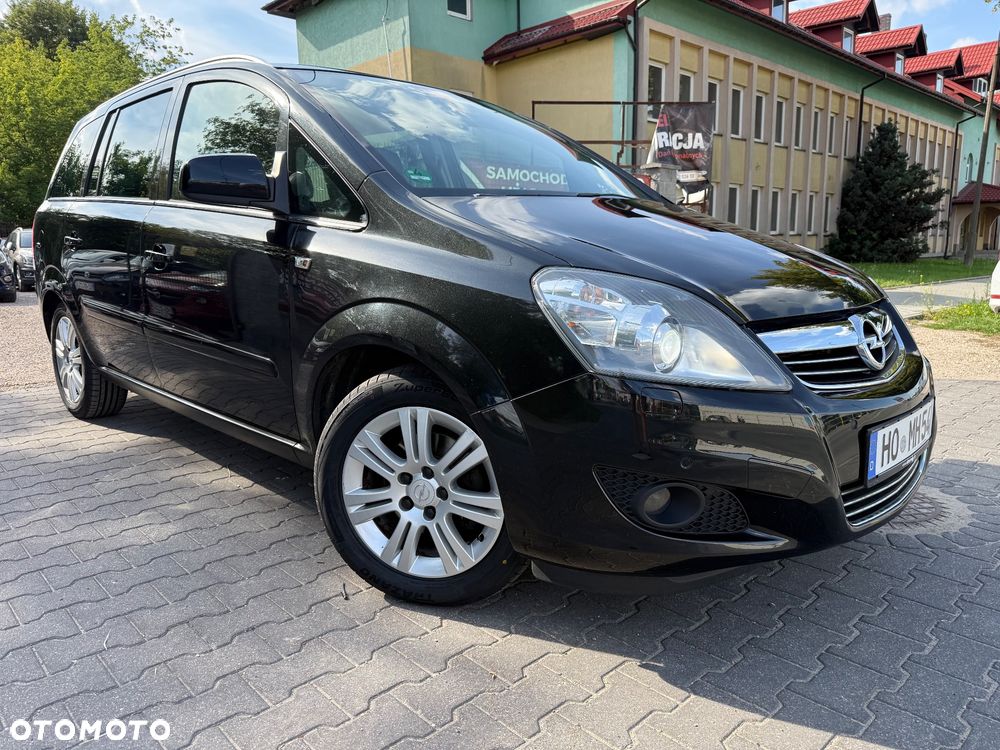 Opel Zafira 1.8 Cosmo - 4