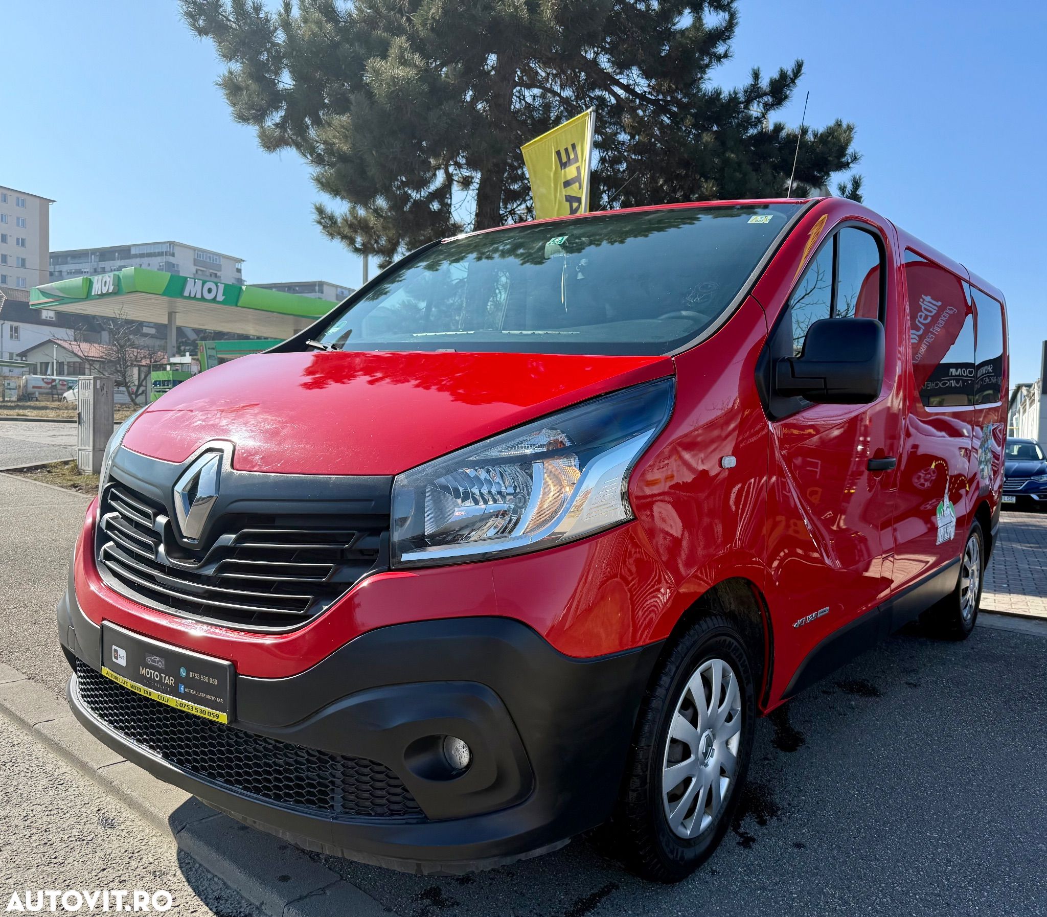 Renault Trafic - 1