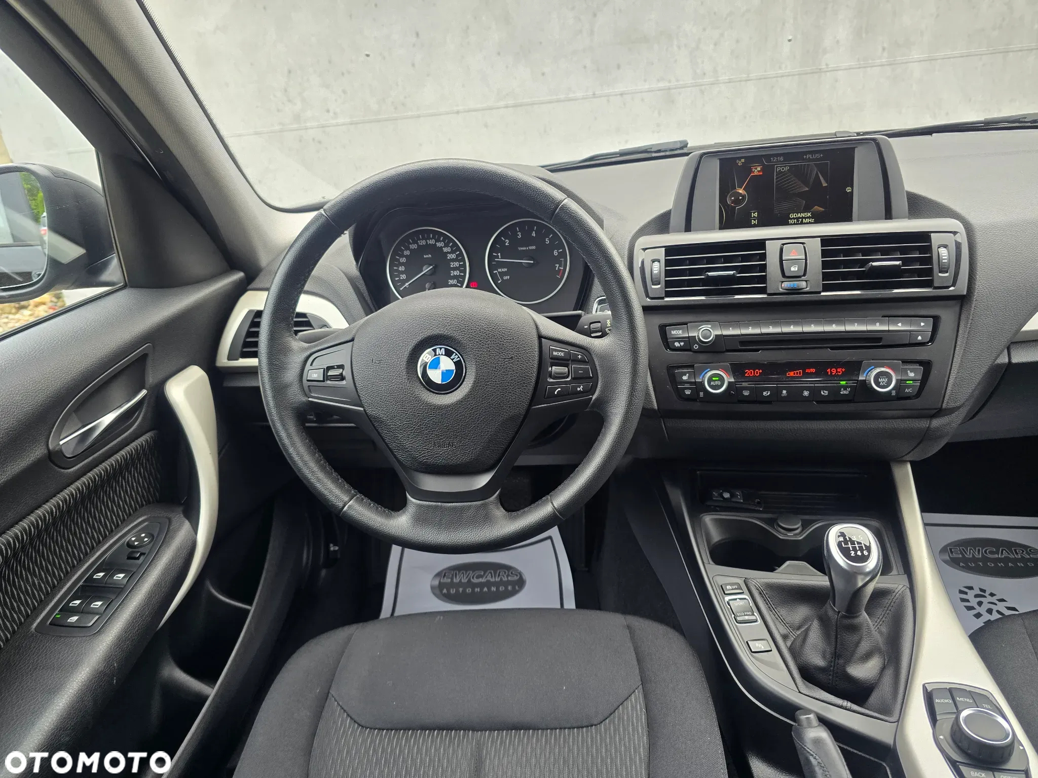 BMW Seria 1 114i Sport Line - 8