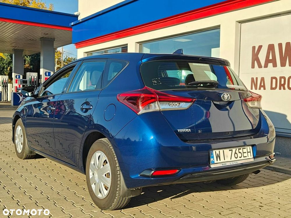 Toyota Auris - 3