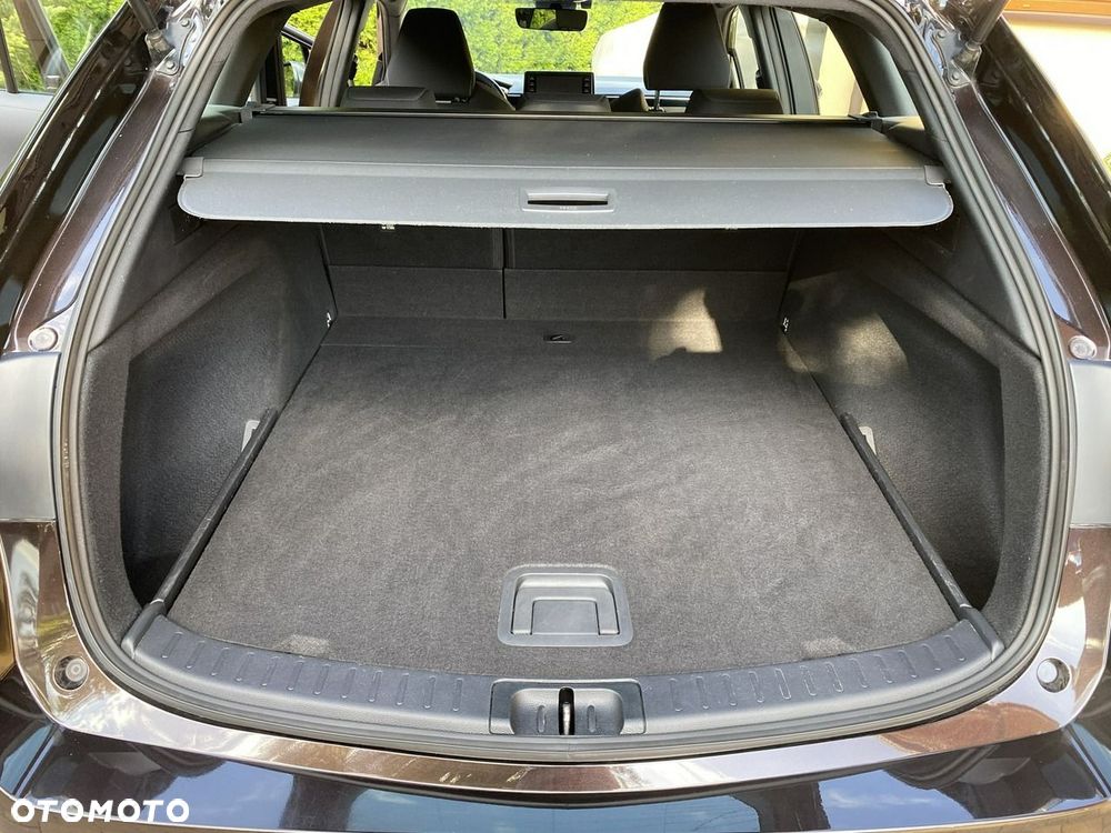 Toyota Corolla 1.8 Hybrid Comfort - 29